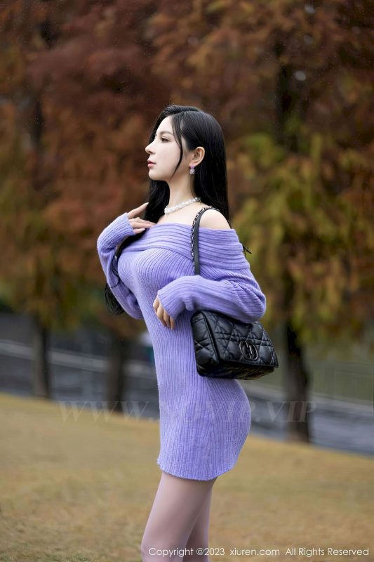 [XiuRen秀人网] No.6277 模特小蛮妖Yummy - 紫色长裙丝袜海南岛旅拍-薇薇部落