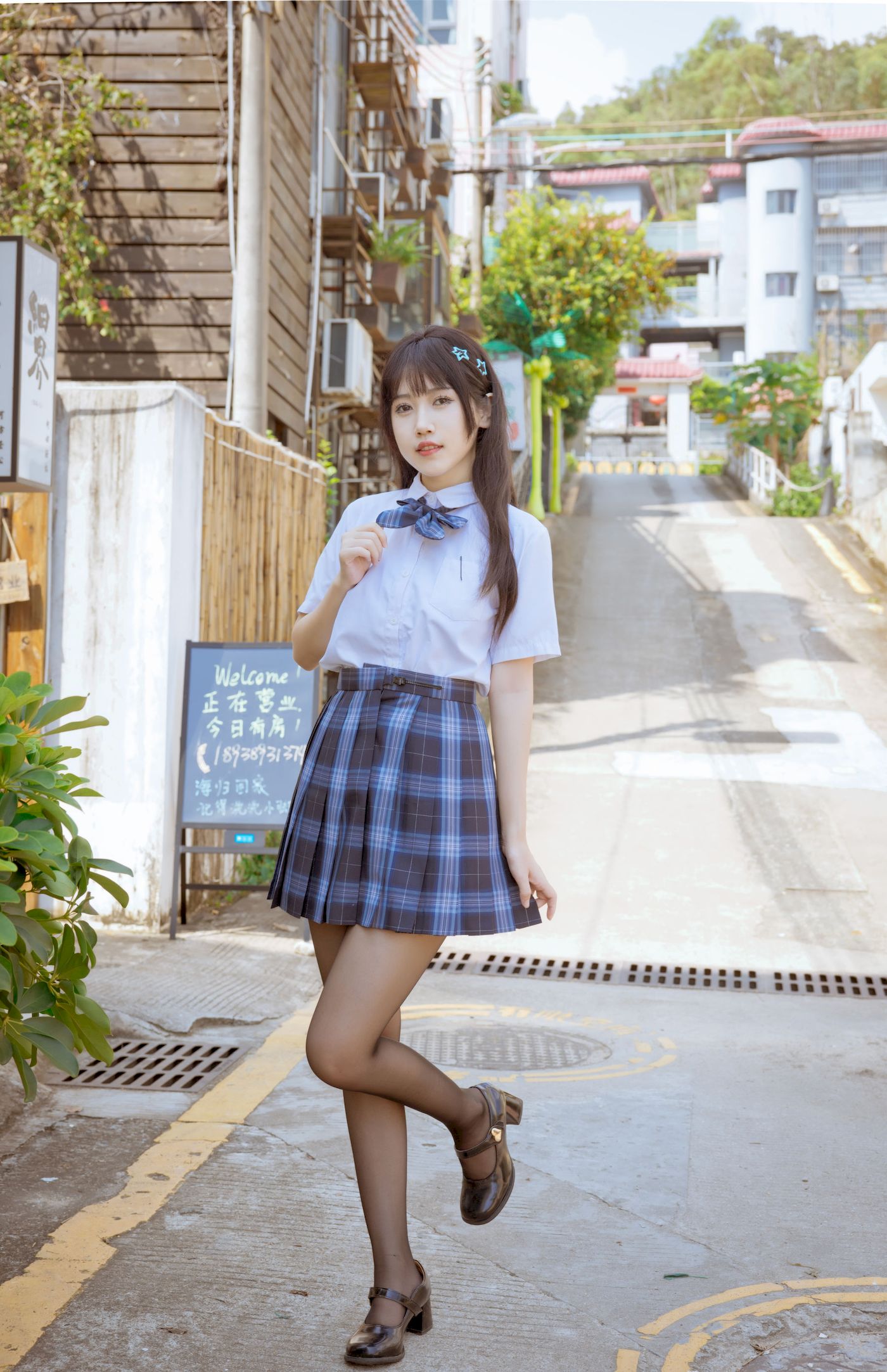 不呆猫学生装+JK制服妩媚写真