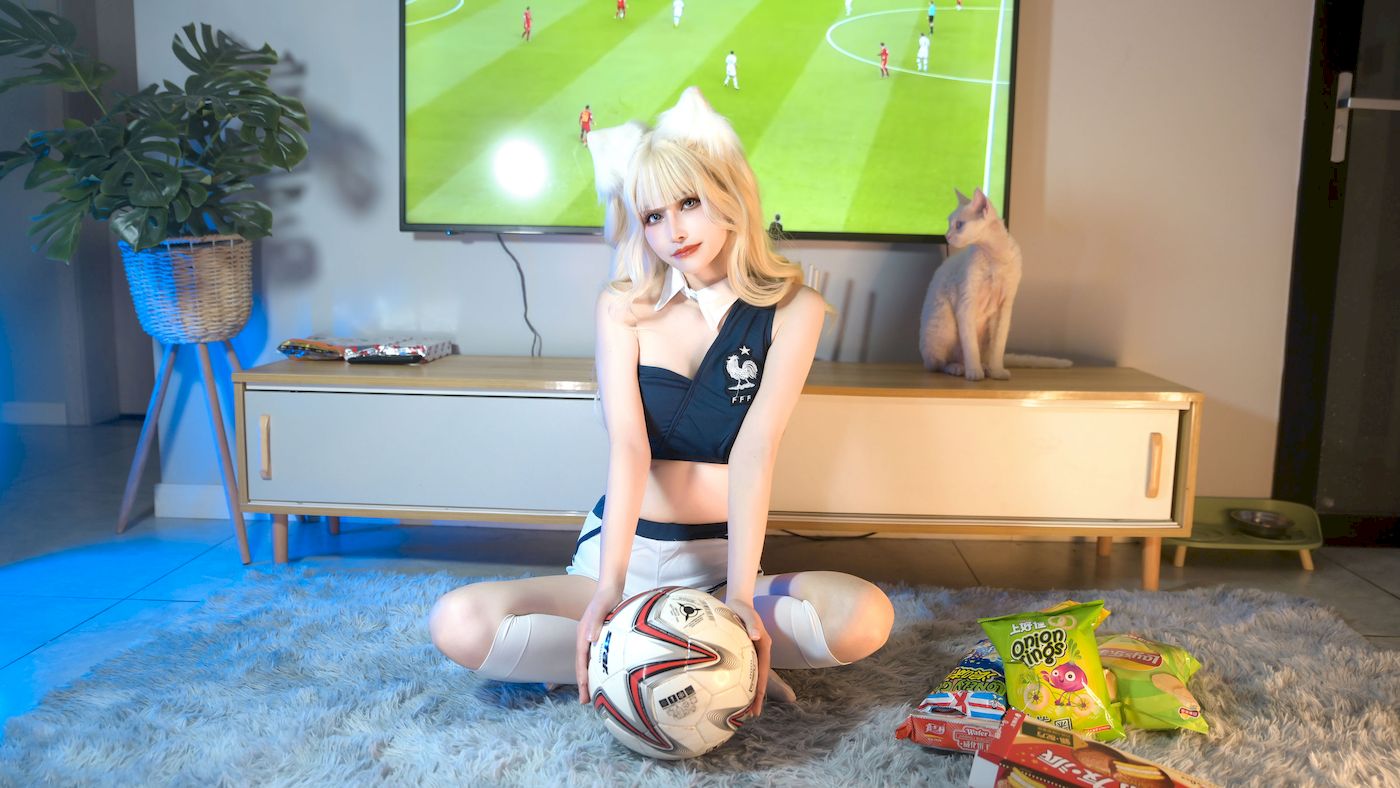 足球少女鹿八岁