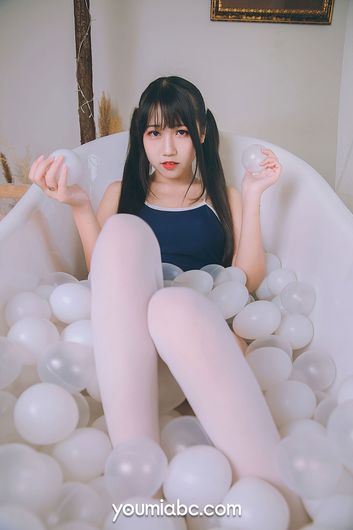 YouMiabc尤蜜模特不呆猫盛夏时节死库水装束写真-御萝部落