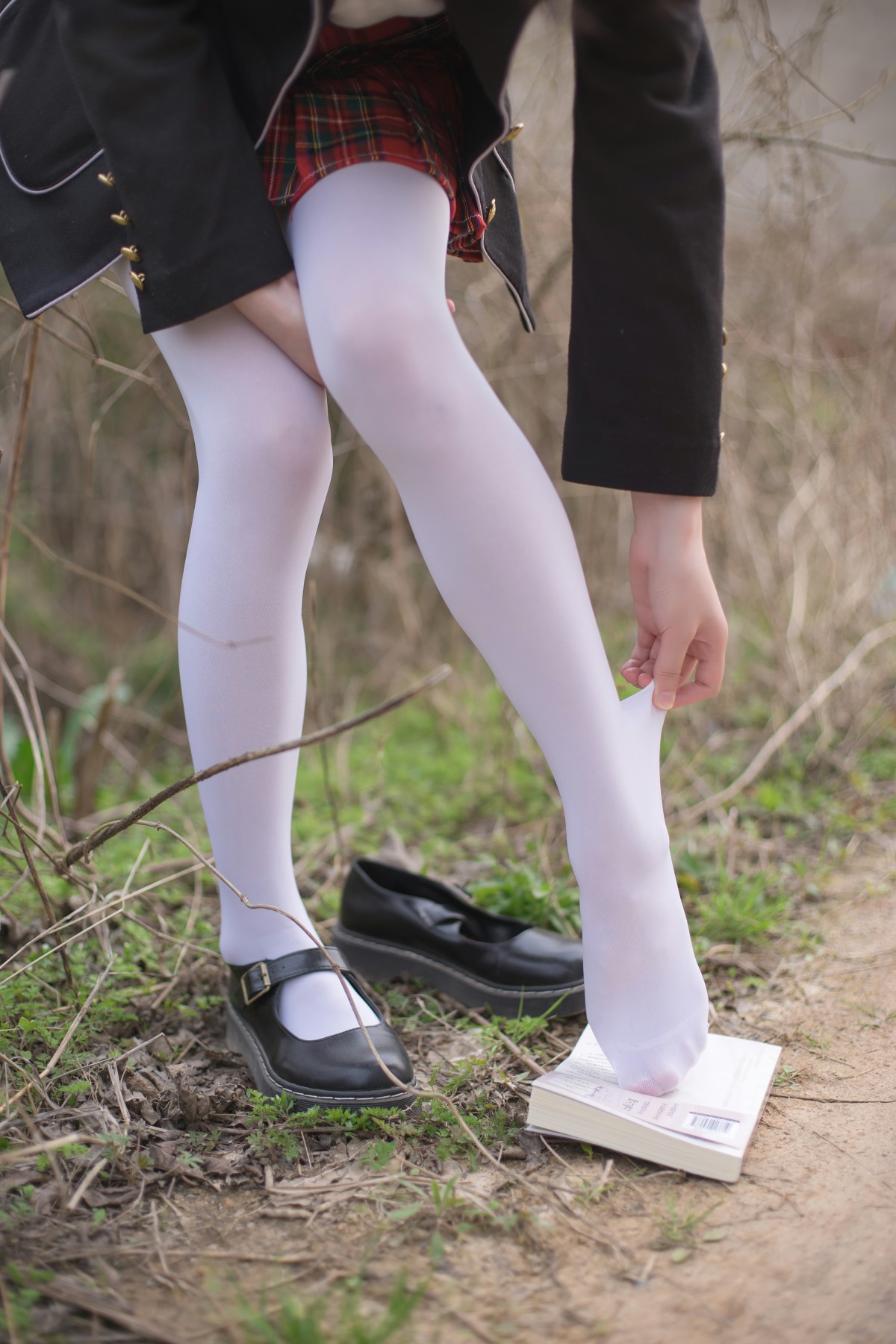 图片[34]-[轻兰映画写真]VOL.016 – COSPLAY-薇薇部落