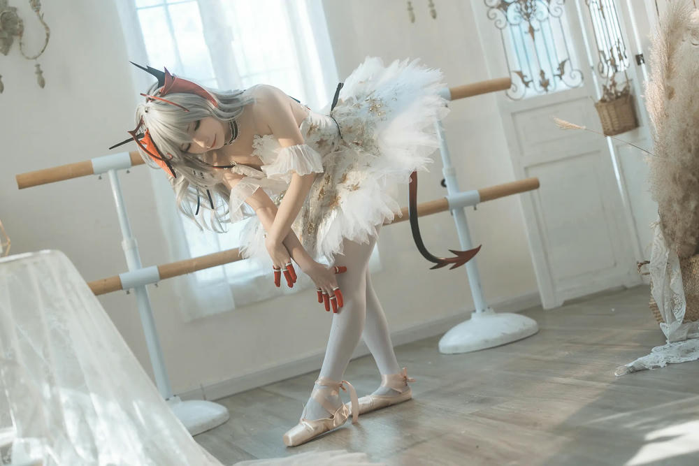 图片[9]-是三不是世w – 明日方舟 W 芭蕾【27P】 – COSPLAY-薇薇部落