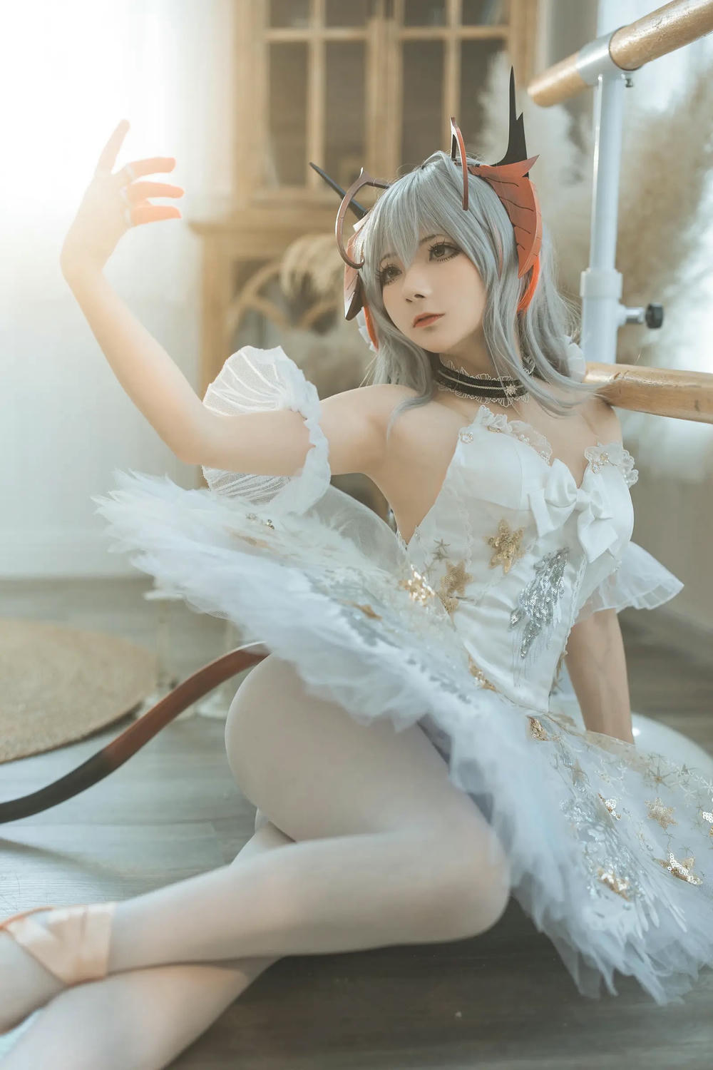 图片[16]-是三不是世w – 明日方舟 W 芭蕾【27P】 – COSPLAY-薇薇部落
