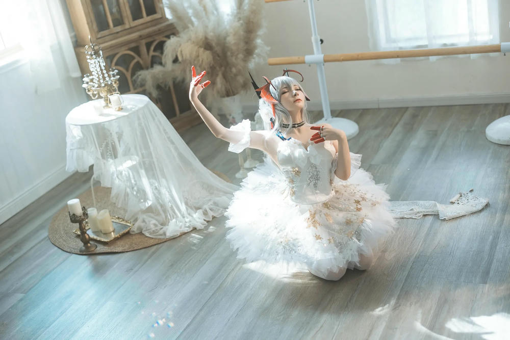 图片[23]-是三不是世w – 明日方舟 W 芭蕾【27P】 – COSPLAY-薇薇部落