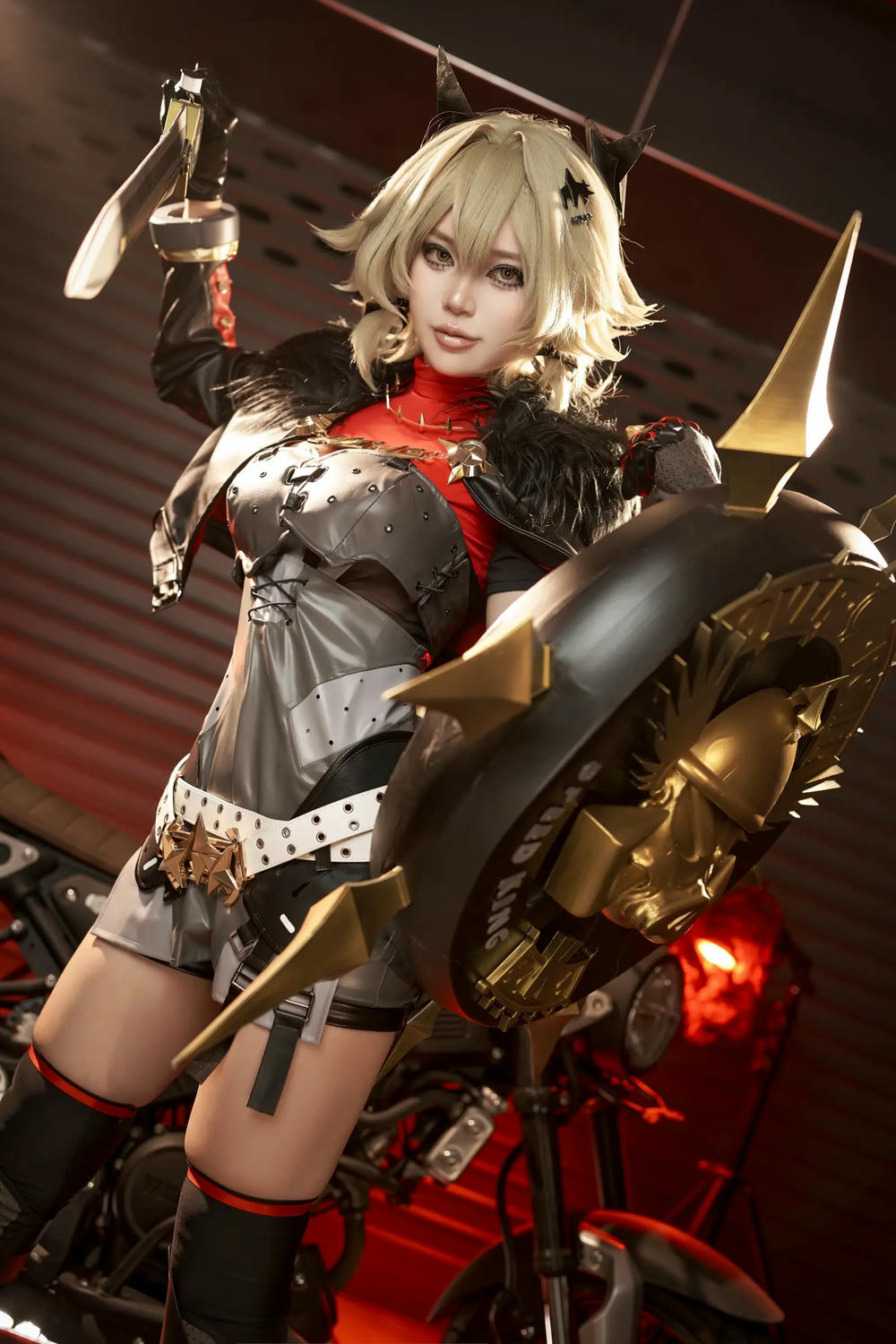 【ZinieQ – Caesar King【42P】 – COSPLAY-薇薇部落