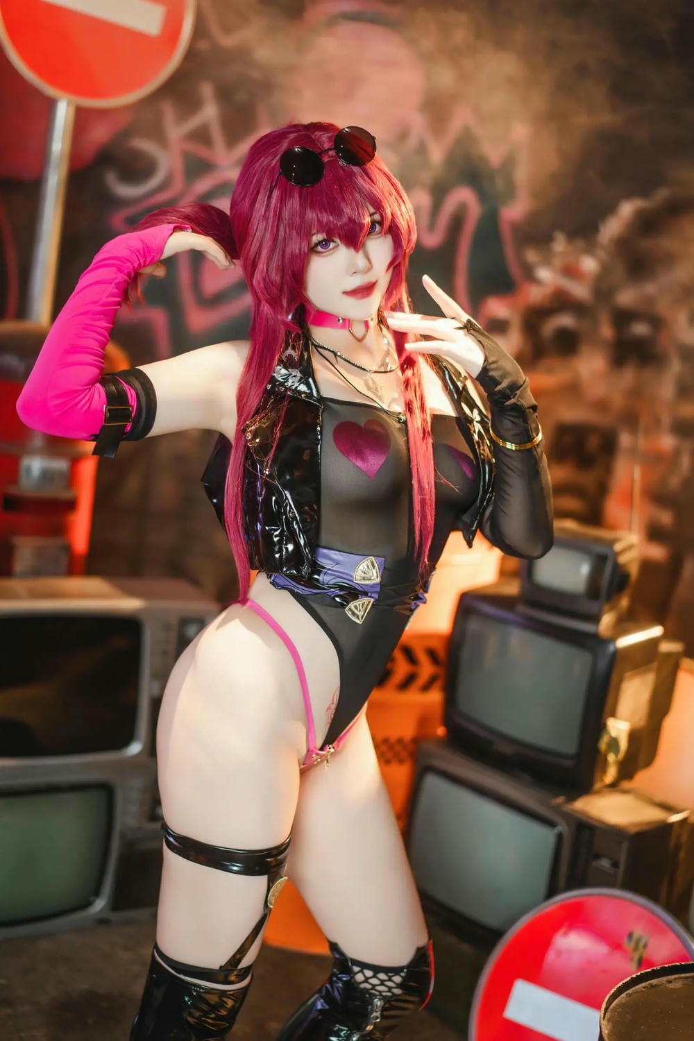 图片[17]-Natsuko夏夏子 崩壞·星穹鐵道 卡芙卡 朋克同人【60P】 – COSPLAY-薇薇部落