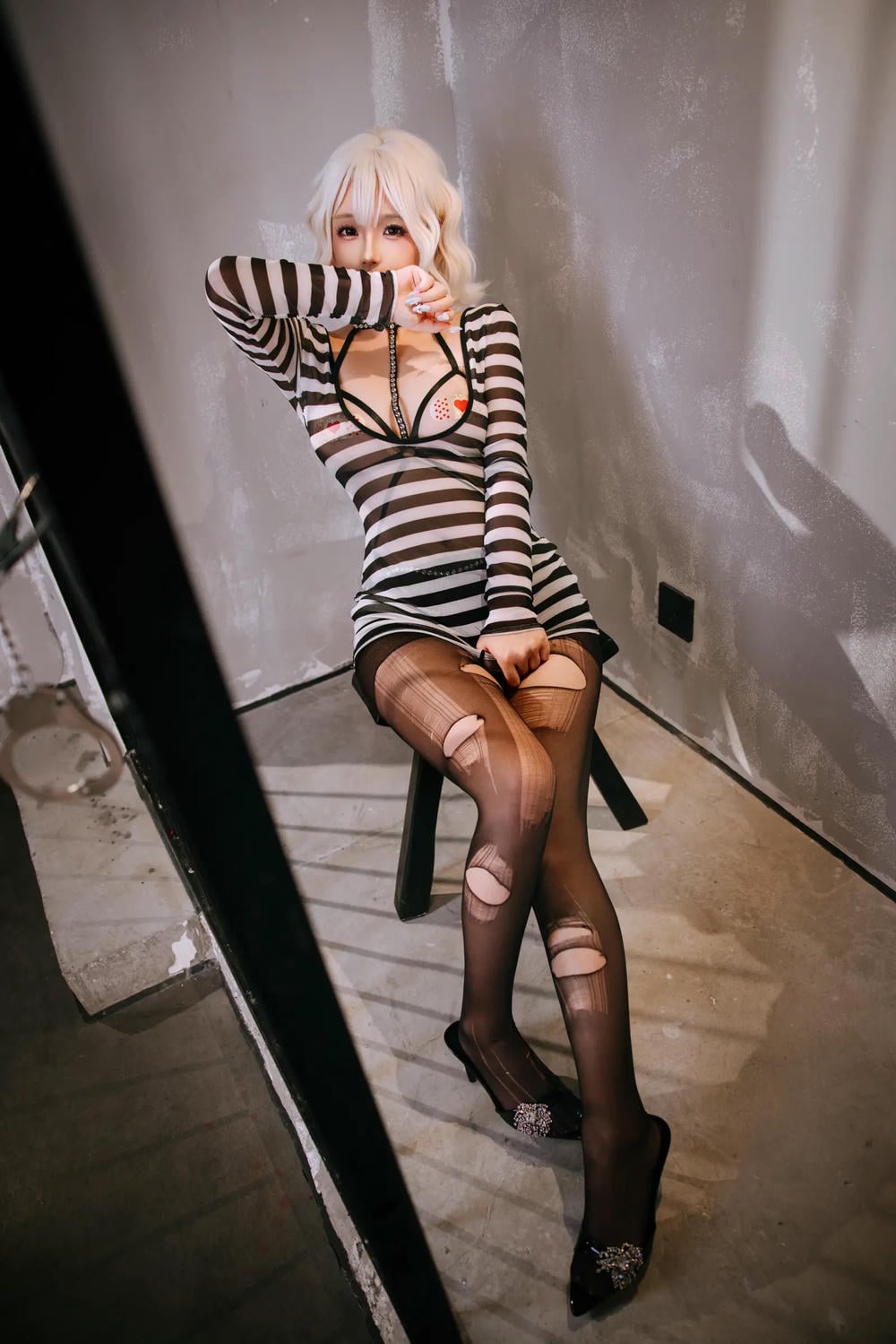 图片[30]-日奈嬌 審訊室【135P】 – COSPLAY-薇薇部落